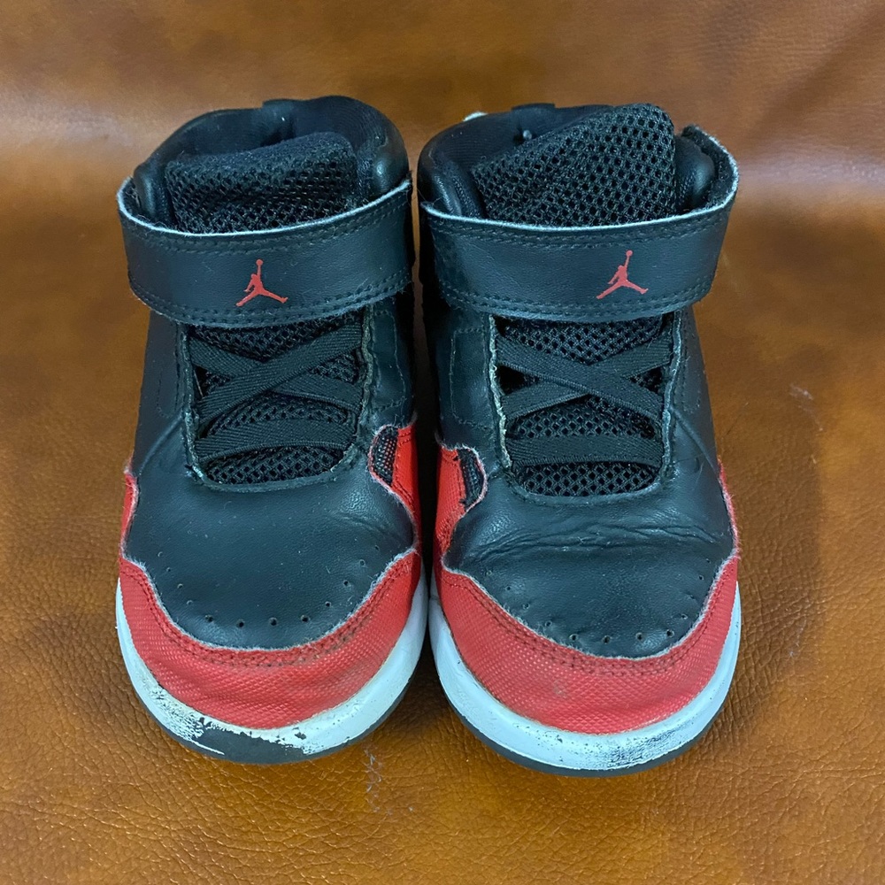 Nike Jordan’s size 9C (Toddler)